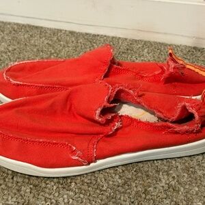 Vionic Bright Red Casual Sneakers